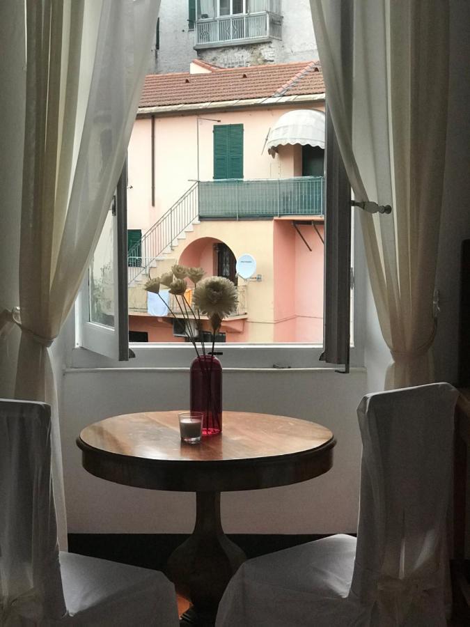 Bed and Breakfast Bb Palazzo Doria Дольчедо Екстер'єр фото