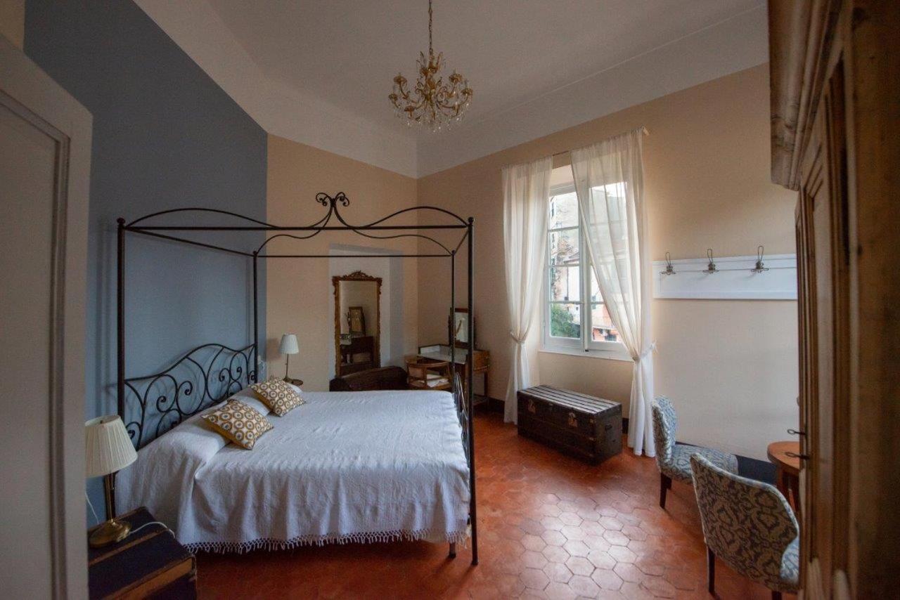 Bed and Breakfast Bb Palazzo Doria Дольчедо Екстер'єр фото